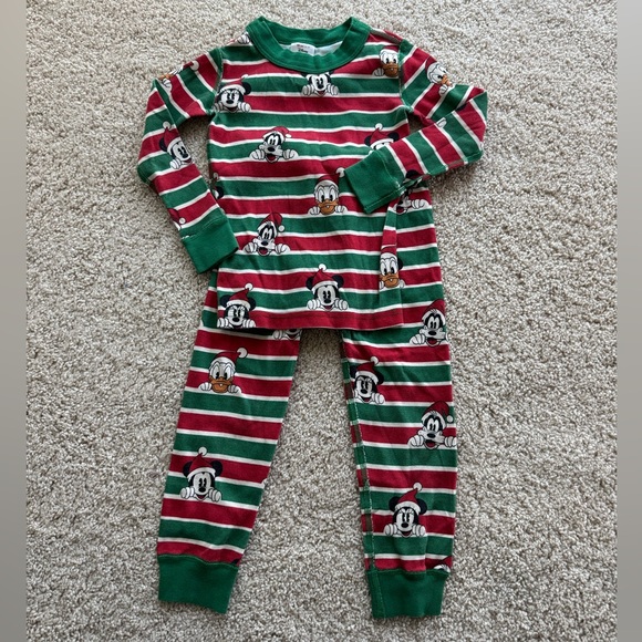 Hanna Andersson Disney Mickey and Friends Long John Christmas Holiday Pajamas - Picture 2 of 7
